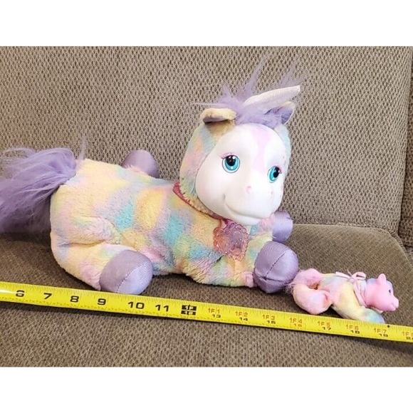 2017 Pastel Colored Unicorn Surprise with One Baby Stuffed Animal Plush Toy - Picture 9 of 16
